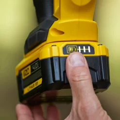 STANLEY FATMAX V20 18V Cordless Hedge Trimmer 55cm (Sfmcht855M1-Gb) -Garden Supplies Store 12882306 1944843588893966